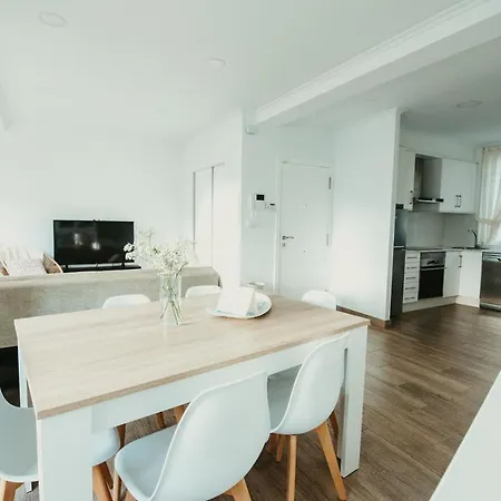 Turistico Casa Bustabad Apartmán *